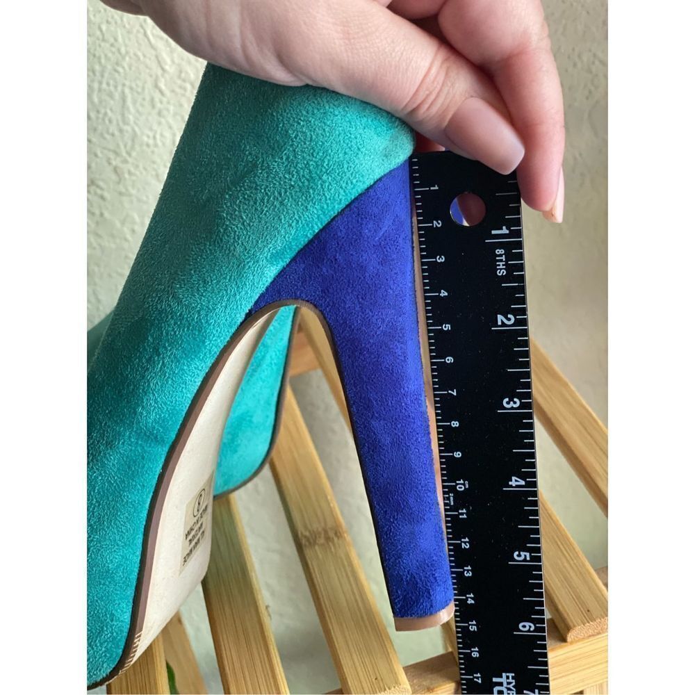 Heart In D Multicolored Pumps - Picture 5 of 5